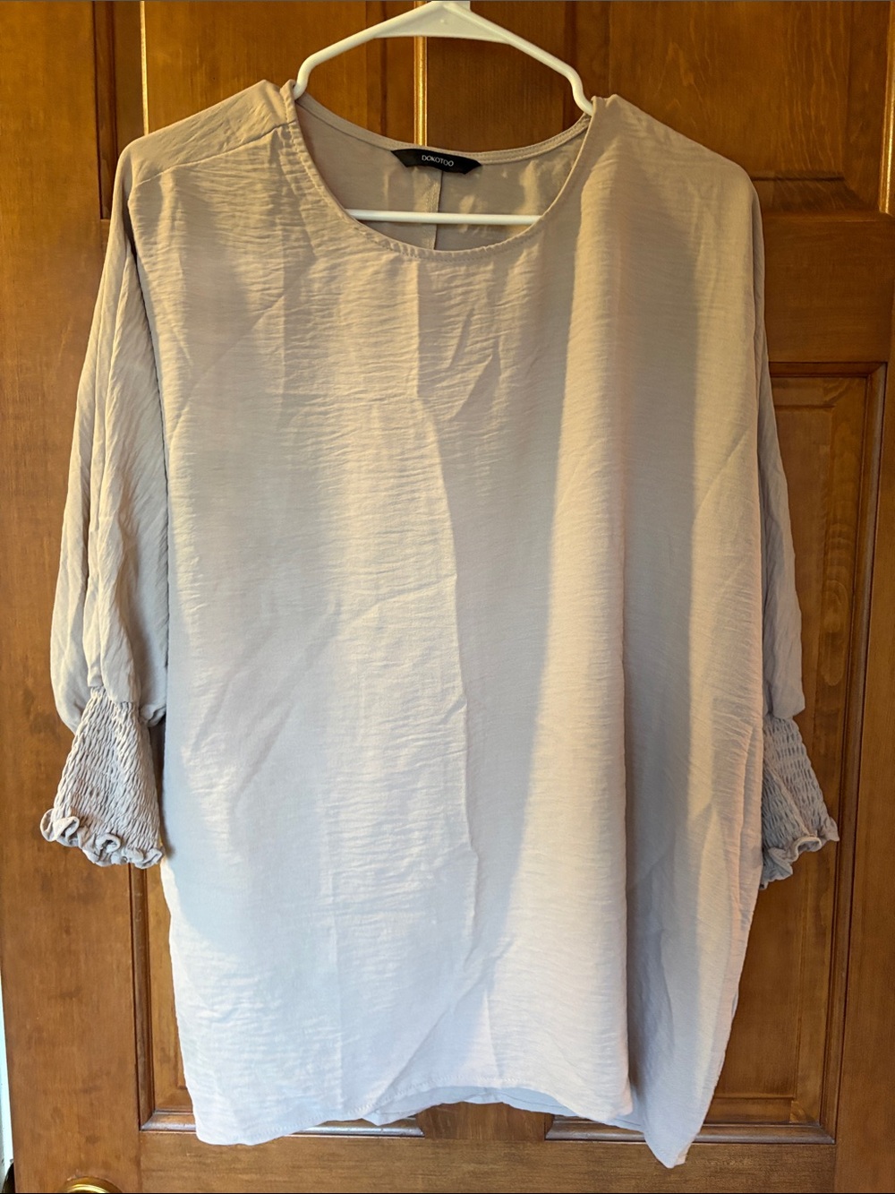 Light Cream Smocked-Sleeve Tunic Top
